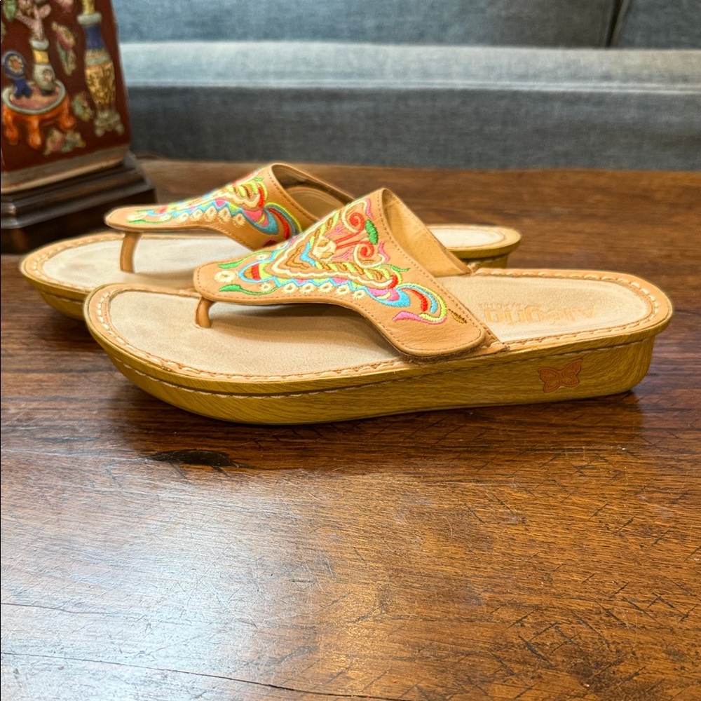 Embroidered Tan Sandals - Picture 2 of 8